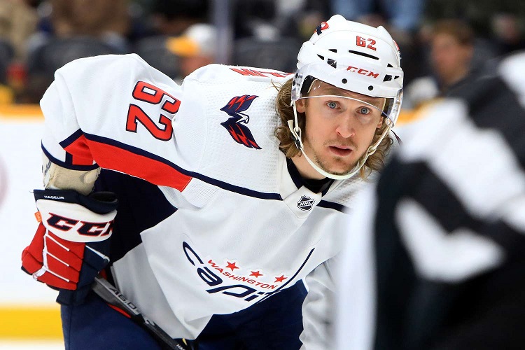 Carl Hagelin, joueur vétéran des Penguins de Pittsburgh, a annoncé sa retraite